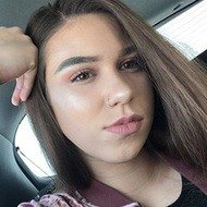 Aria Werme, 23 (TikTok明星)