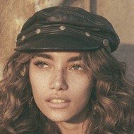 Arianna Hicks, 25 (Pop Singer)