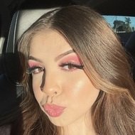 Arianna Lina, 23 (TikTok明星)