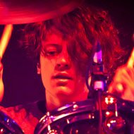 Arin Ilejay, 36 (Schlagzeuger)