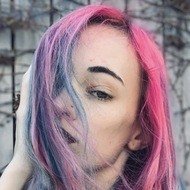 Arin Knox, 27 (TikTok明星)