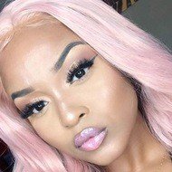 Ariyanna, 26 (化妆师)