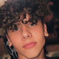 Armaniftl, 22 (Instagram Star)