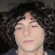 Arny Parsons, 26 (TikTok明星)
