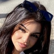 Arunya Guillot, 22 (Instagram Star)