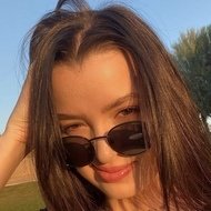 Ashley Ippolito, 29 (Star di YouTube)