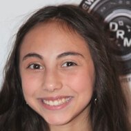 Ashley Marina, 17 (流行歌手)