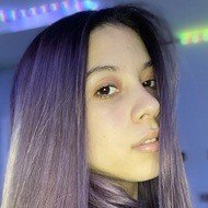 Ashley Valero, 24 (TikTok明星)