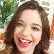 Ashley Zamora, 29 (Attrice TV)