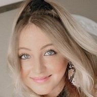 Ashlynn SevenSuperGirls, 24 (YouTube Star)