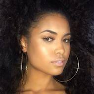Asia Dee, 31 (Model)