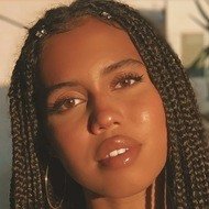 Asia Ray, 20 (舞蹈家)
