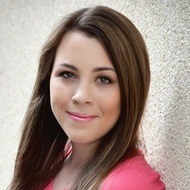 Asivrs, 29 (Twitch Star)