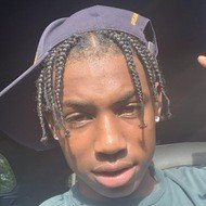 Asmxlls, 22 (TikToker)