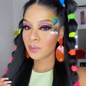 Athziry Galindo, 24 (Makeup Artist)