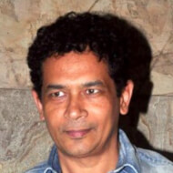 Atul Kulkarni, 60 (Actor de Televisión)