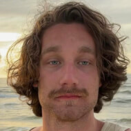 August Bruce, 23 (Estrelas do YouTube)