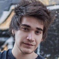 Augusto Vidal, 27 (YouTube Star)