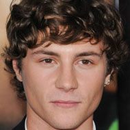 Augustus Prew, 38 (Acteur de cinéma)