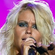 Aurea, 36 (Soul Singer)