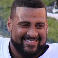 Austin Howard, 38 (Jugador de Fútbol Americano)