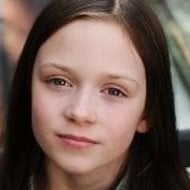 Ava Hughes, 26 (Movie Actress)