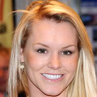 Ava Leigh, 39 (Певец регги)