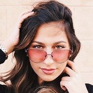 Averi Williams, 26 (足球運動員)