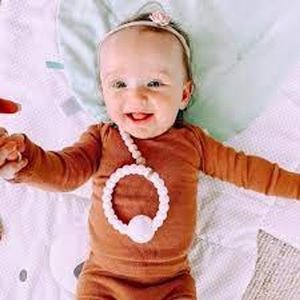 Averie Ann Morales, 4 (YouTube明星)