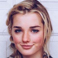Avrey Ovard, 21 (YouTube Star)