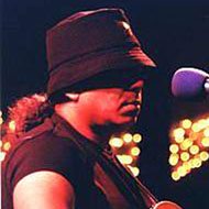 Ayub Bachchu (1962 - 2018) (Chitarrista)