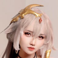 Azulacan, 28 (Cosplayer)