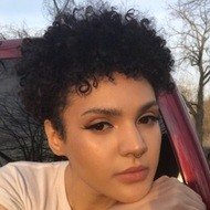 Babeo Baggins, 33 (Folksänger)