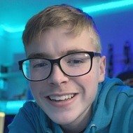 Badzz, 21 (TikTok Star)