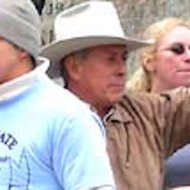 Baldemar Velasquez, 77 (民权领袖)