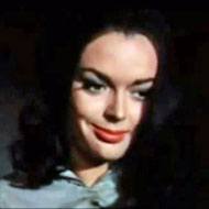 Barbara Steele, 87 (電影女演員)