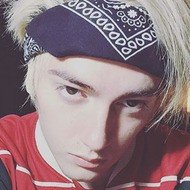 Bastián Cortés, 27 (YouTube明星)