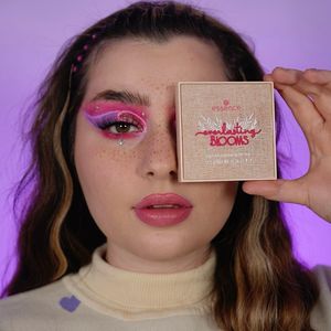 Beauty Benzz, 24 (TikTok明星)