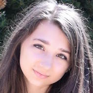 Becca Grace, 25 (YouTube Star)