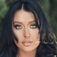 Becky Hudson, 33 (Modelo)