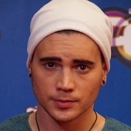 bela klentze, 37 (TV Actor)