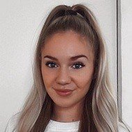 Bella Rahbek, 28 (YouTube Star)