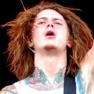 Ben Bruce, 35 (吉他手)