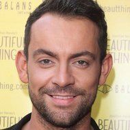Ben Forster, 42 (舞台演员)