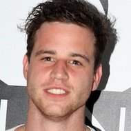 Ben Hazlewood, 36 (摇滚歌手)