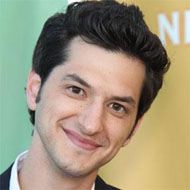 Ben Schwartz, 42 (Acteur de télévision)