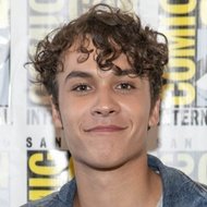 Benjamin Wadsworth, 24 (電視演員)