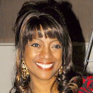 Bern Nadette Stanis, 71 (TV-Schauspielerin)