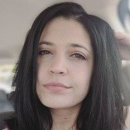 Beth Crowley, 37 (Estrella de YouTube)