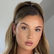 Bethany Fosbery, 23 (TikTok Star)